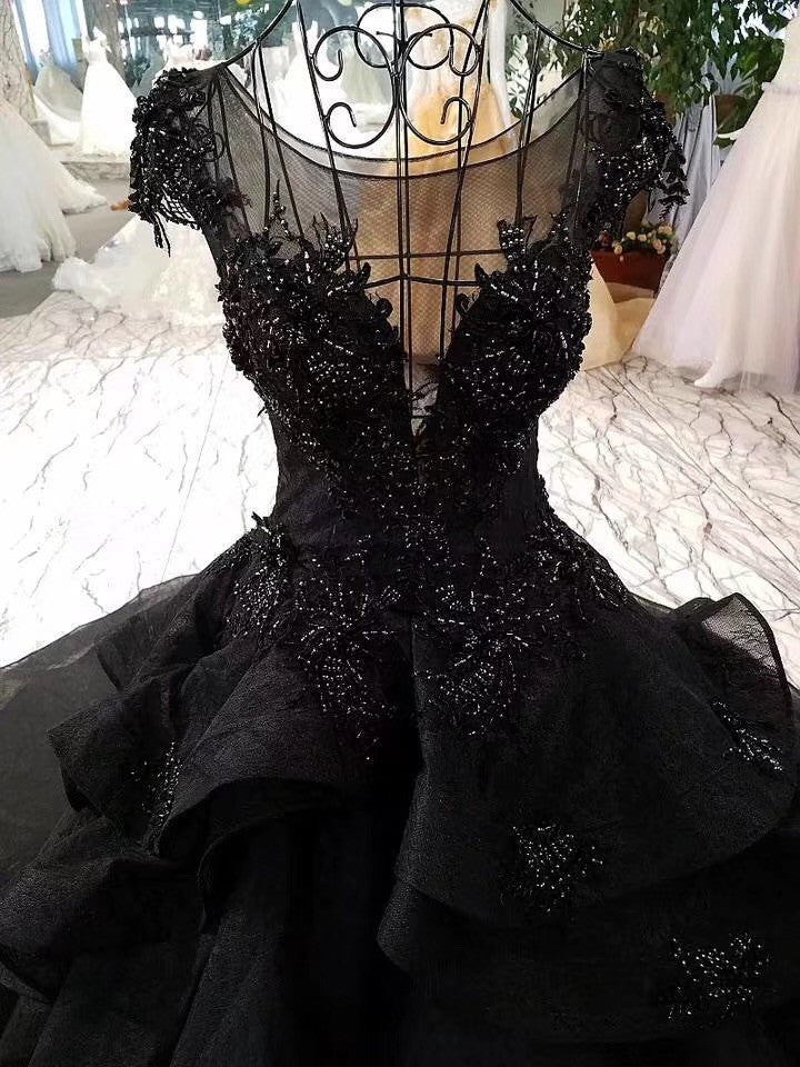 Stunning Cap Sleeves Ball Gown Black Long Quinceanera Dresses