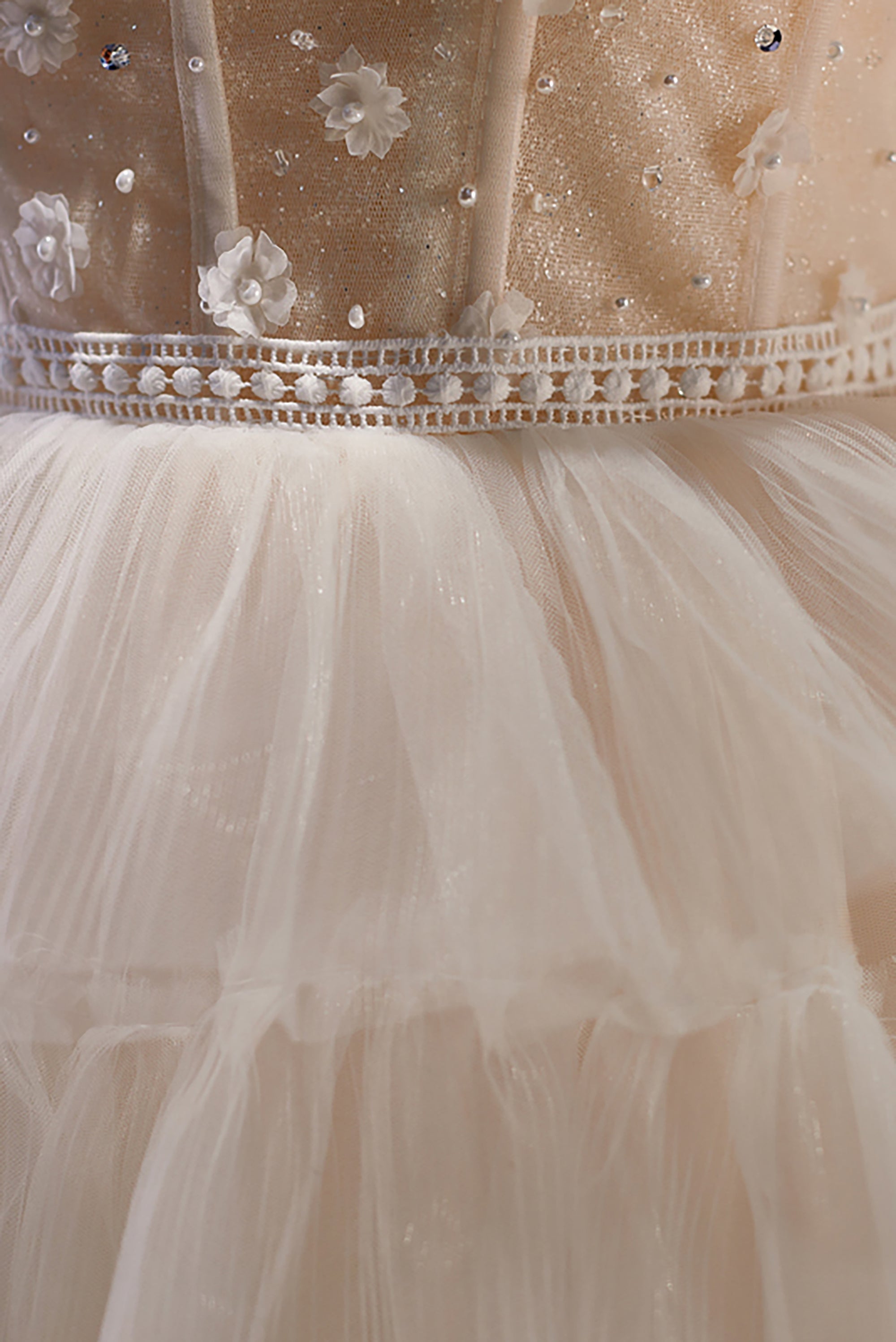 Sweetheart A-line Beads Tulle Short Homecoming Dress LJ0563