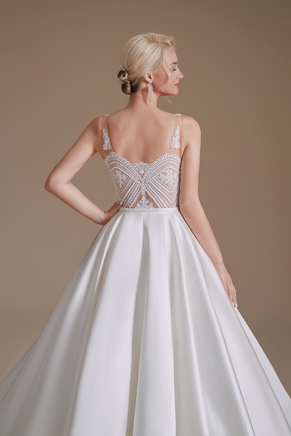 A Line Elegant Sleeveless Stain Long Length Wedding Dress