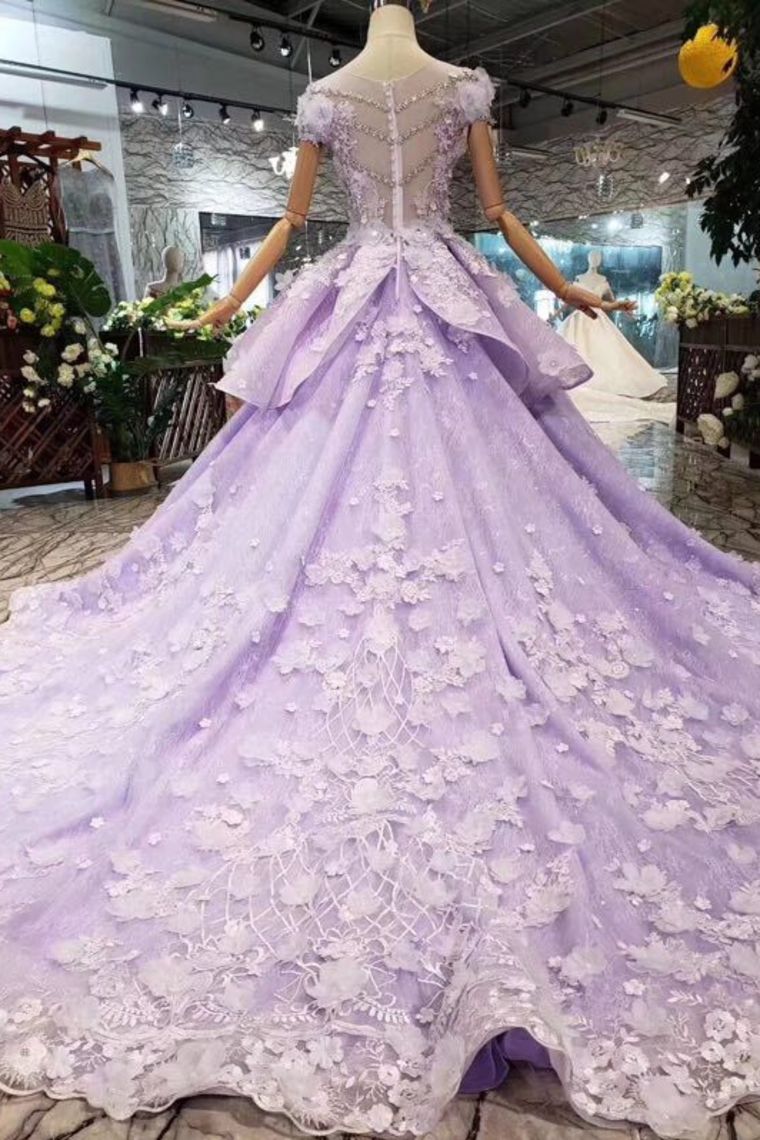 Gorgeous Lilac Ball Gown Short Sleeve Prom Dresses with Long Train