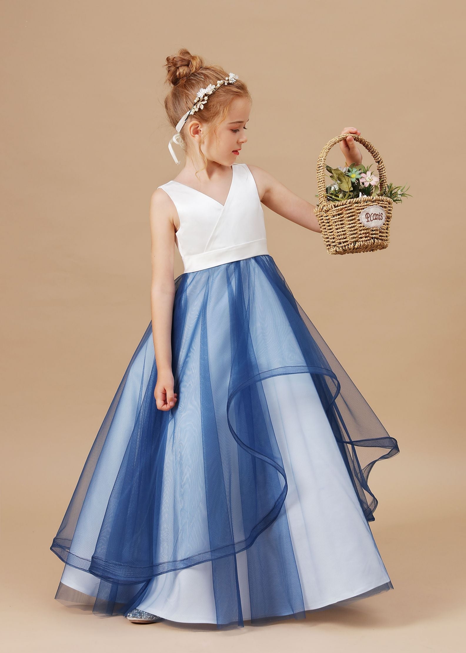 Sweetheart Trumpet SLeeveless V-Neck Tulle Stain Flower Girl Dresses