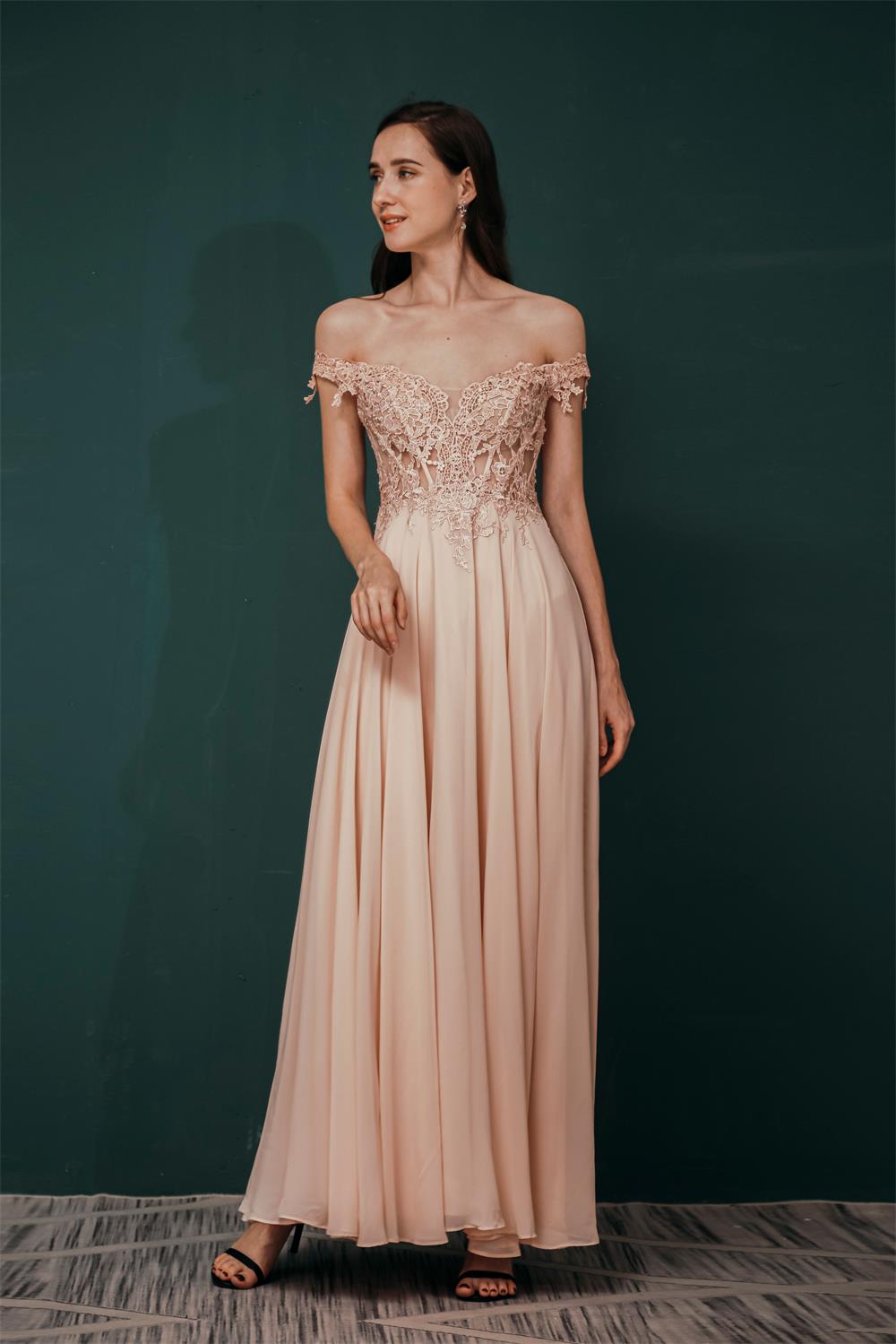 Off The Shoulder Charming Long Chiffon Prom Dresses With Appliques Y351034