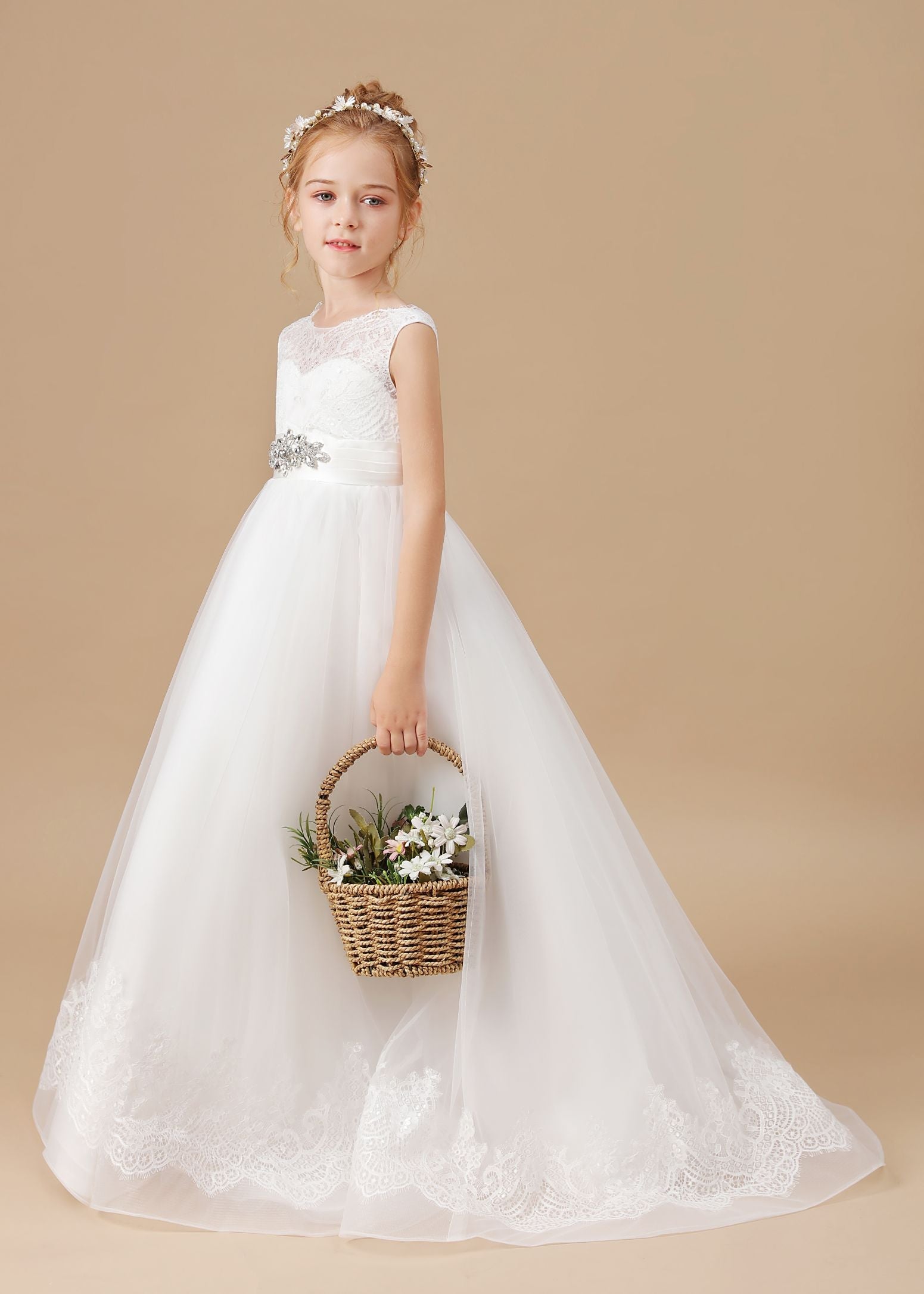 A Line Sleevelesss Tulle Floor-Length Flower Girl Dresses With Belt