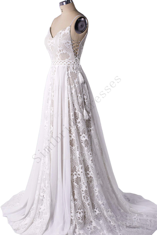 Romantic Ivory V-Neck Lace Appliques Backless Beach Wedding Dresses –  Simibridaldresses