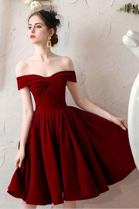 Burgundy Off the Shoulder Pleated Homecoming Dresses Knee Length Graduation Dresses N2191