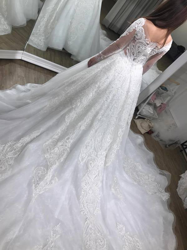 Ball Gown Long Sleeves Court Train Lace Applique Wedding Dress