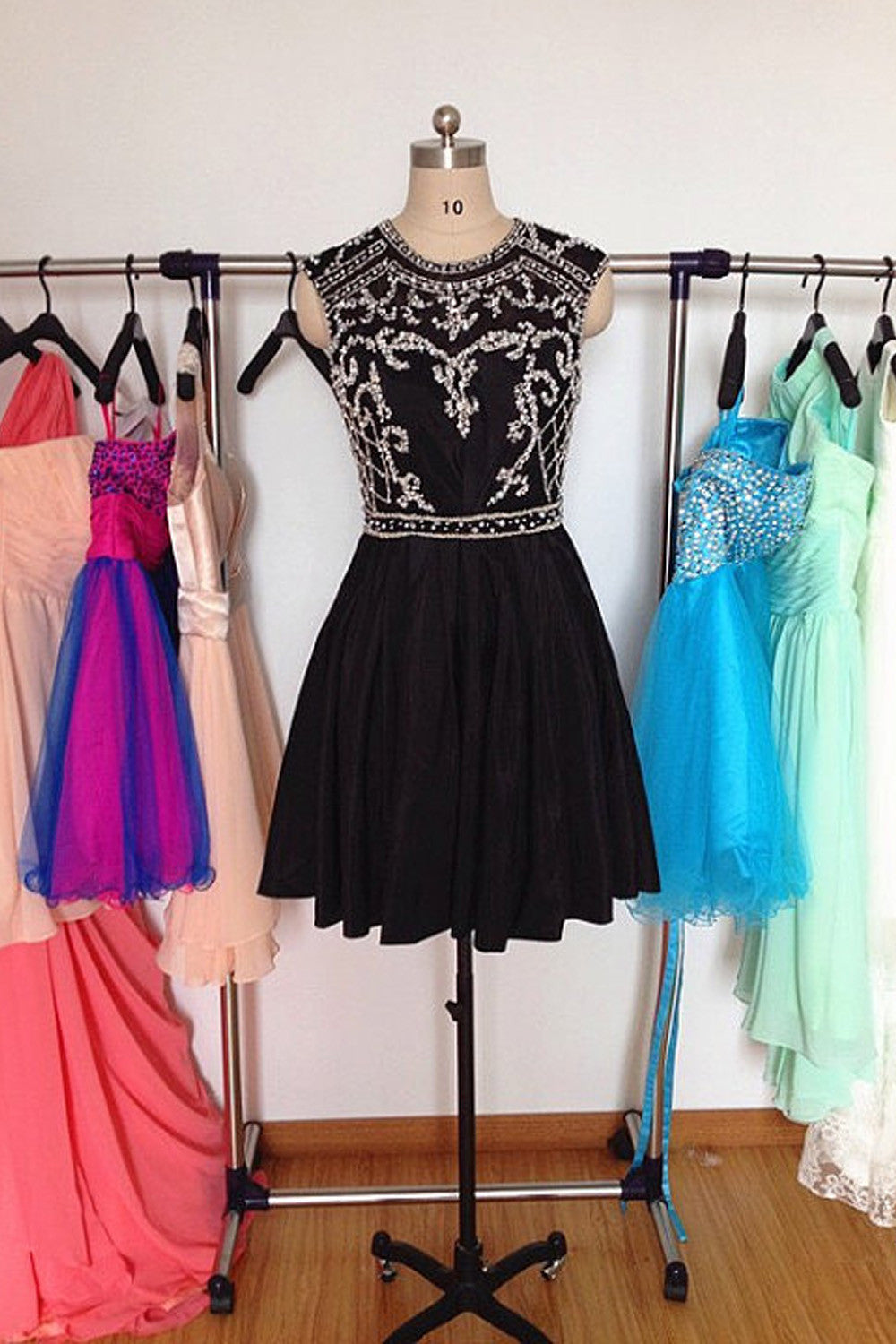 A Line Sleeveless Chiffon Homecoming Dresses