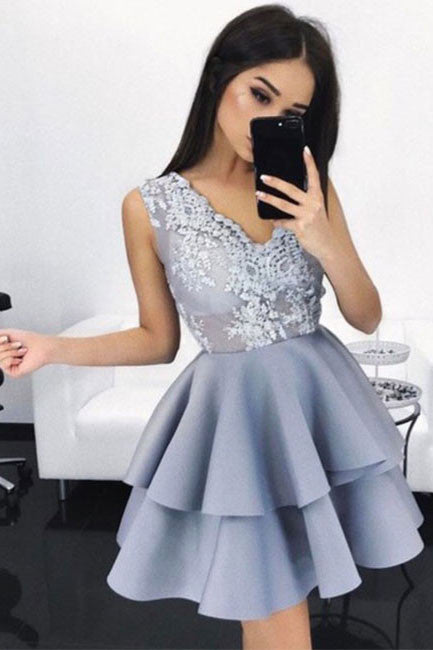 A-Line Sleeveless V-Neck Short Homecoming/Prom Dress with Appliques ...