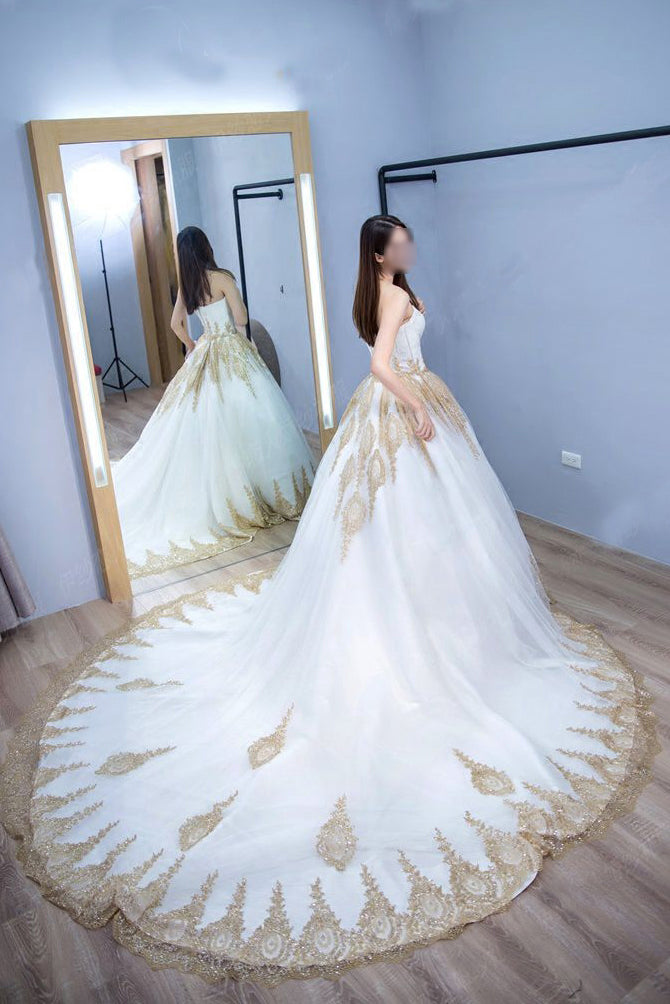 Princess Ball Gown Strapless Court Train White Tulle Wedding Dress with Gold Lace,bridal dress,N399