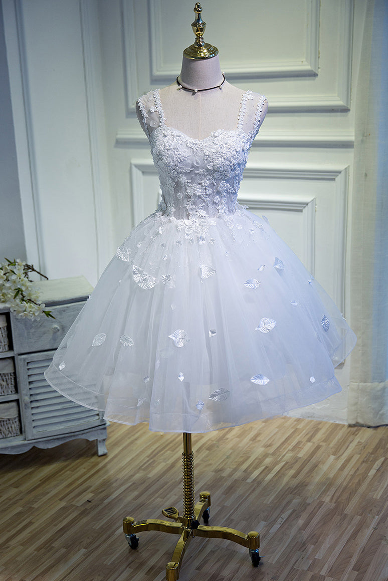 Puffy White Straps Tulle Homecoming Dresses with Lace Appliques, A Line Short Dress N1978