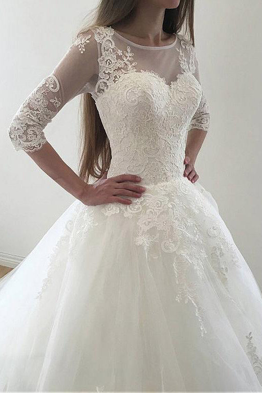 Ivory Puffy Half Sleeves Long Wedding Dresses Vintage Tulle Bateau Appliques Bridal Dresses N1384