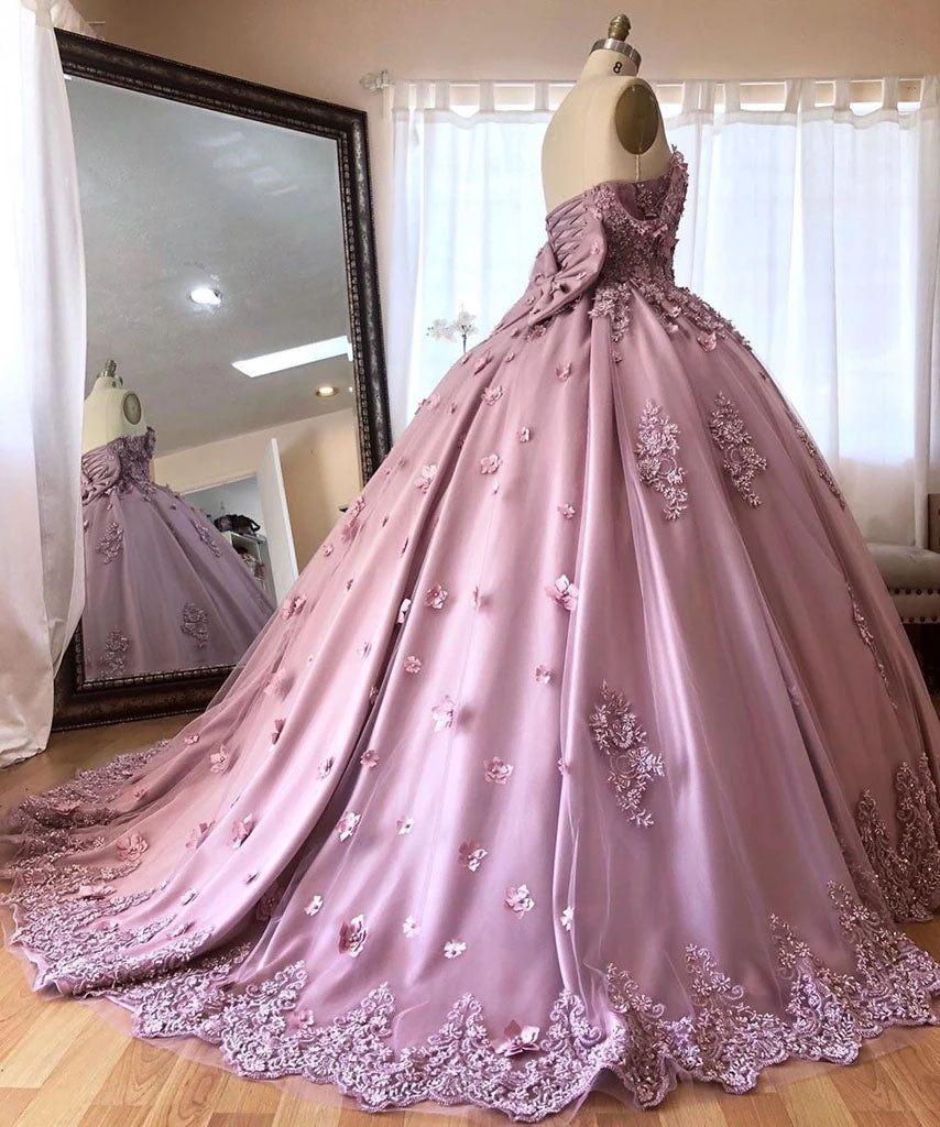 Gorgeous Off the Shoulder Lace Appliques Tulle Quinceanera Puffy Ball Gown Prom Dresses