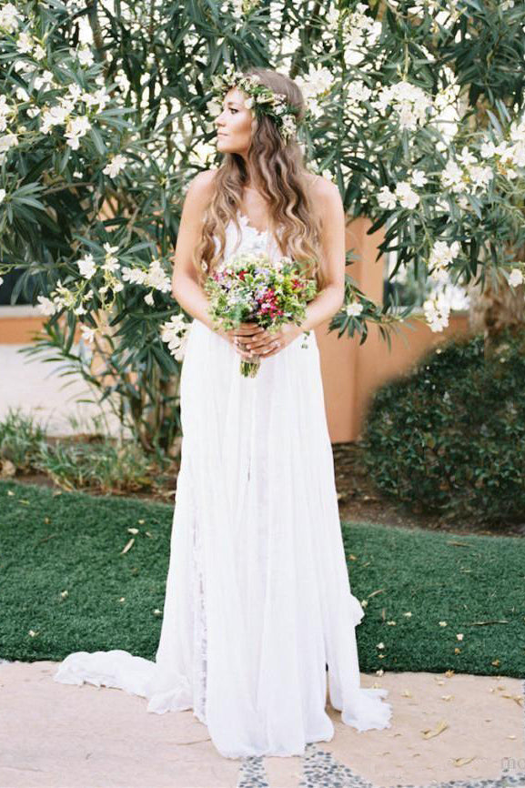 Sexy Spaghetti Straps Backless Lace Appliques Beach Wedding Dress