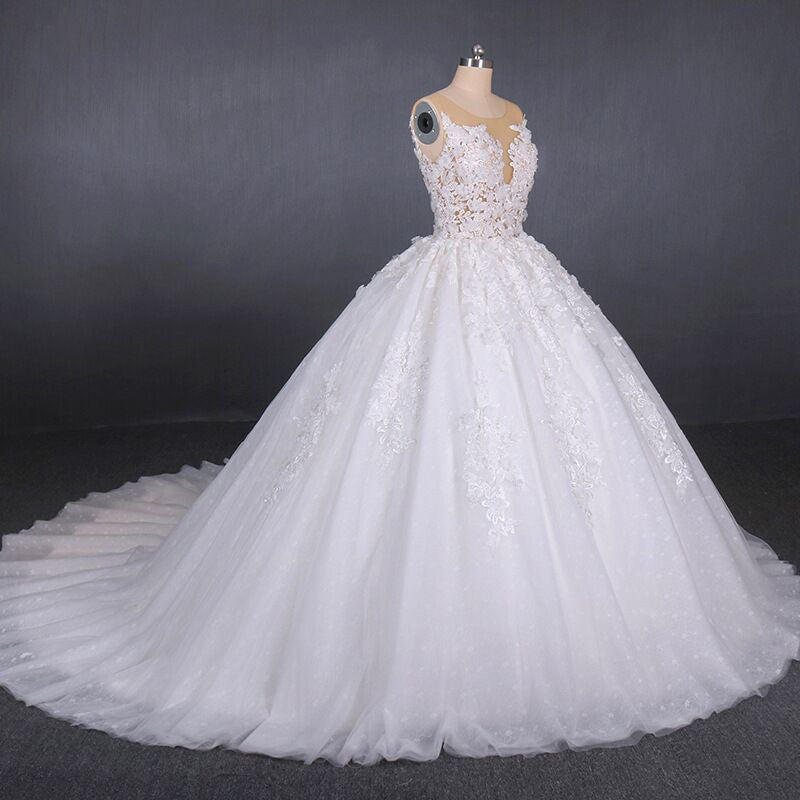 Ball Gown Sheer Neck Sleeveless White Wedding Dresses Lace Appliqued Bridal Dresses N2297