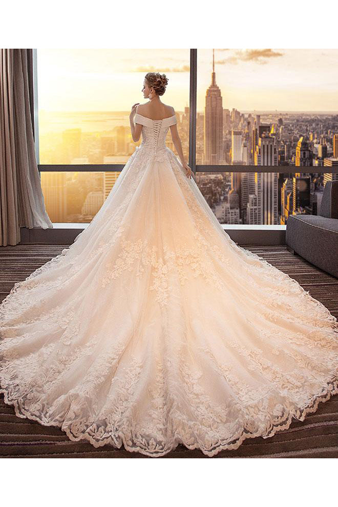 Gorgeous Off the Shoulder Lace Long Train Princess Wedding Dresses