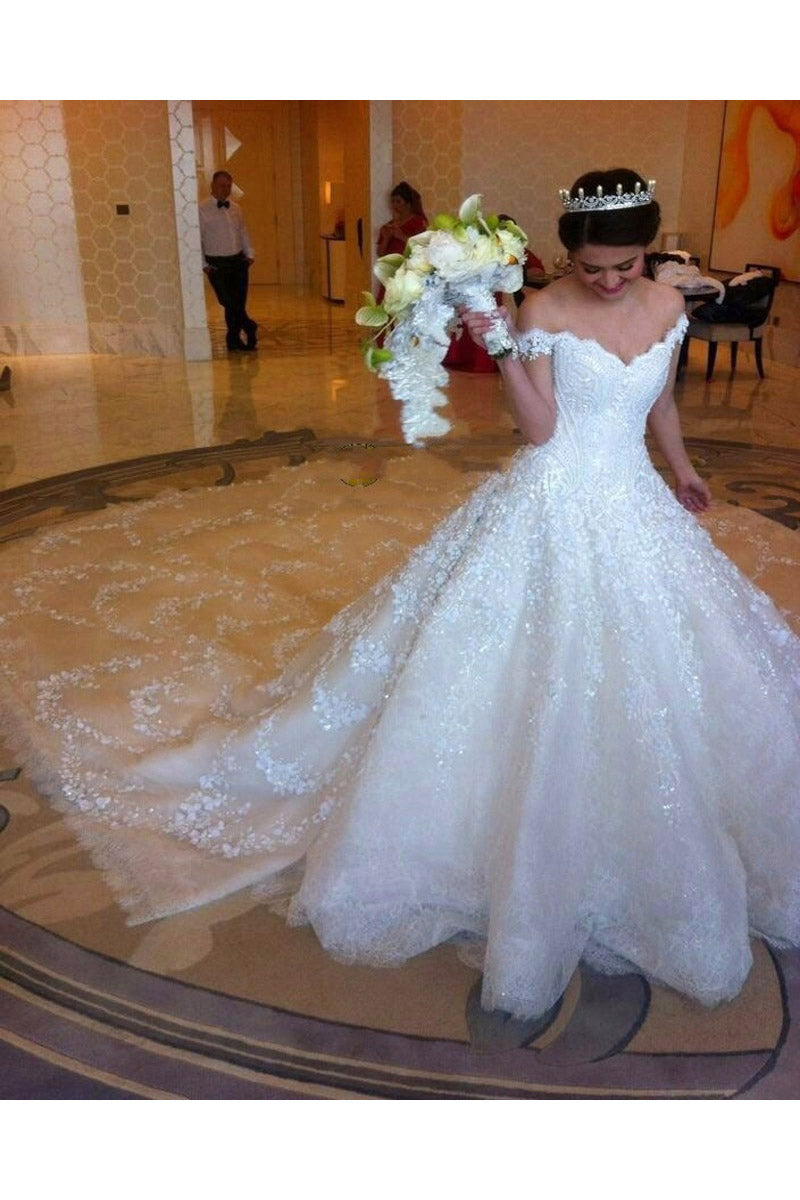 Gorgeous Off the Shoulder Princess Puffy Lace Wedding Dresses