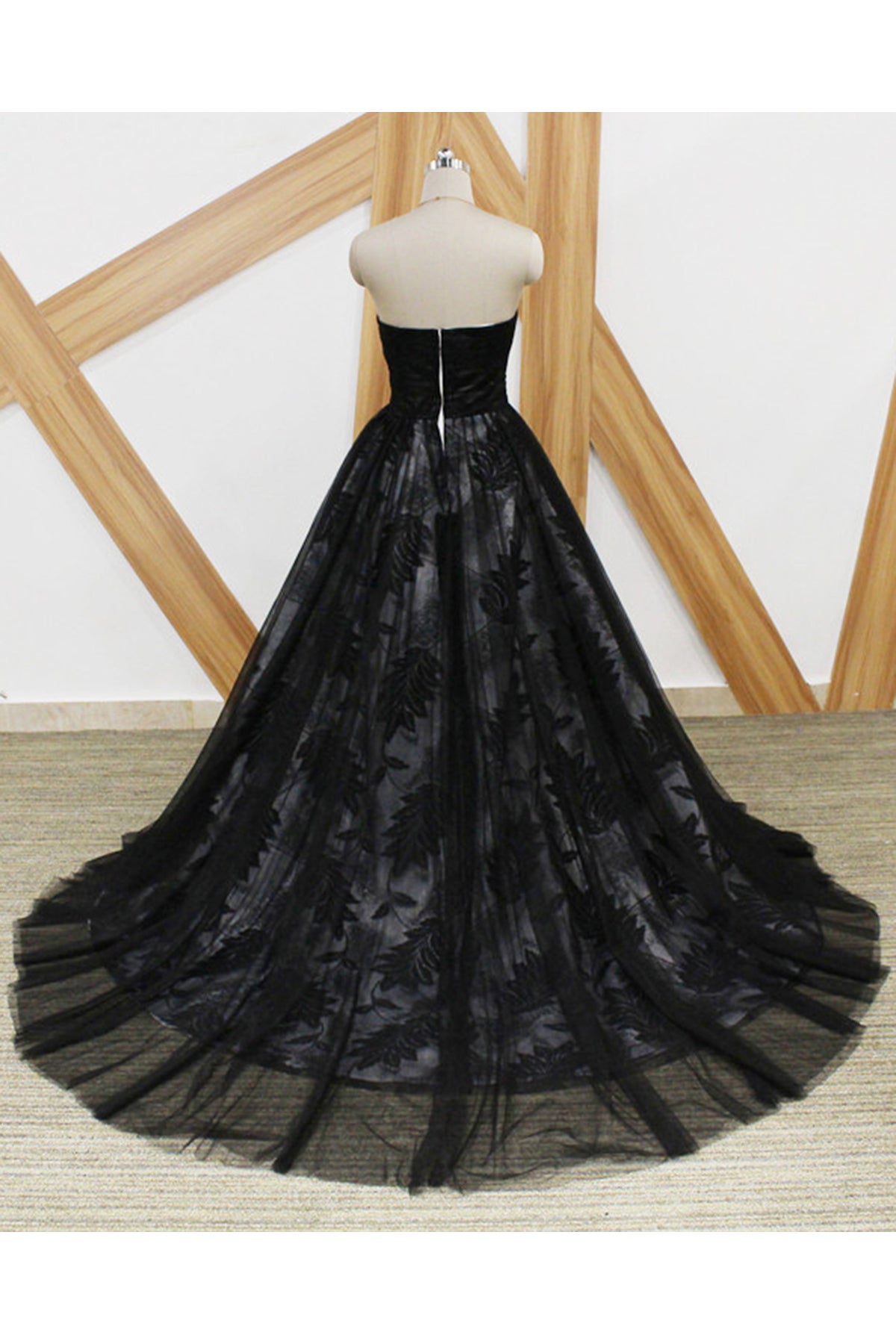 Black Lace Strapless Long Sweet 16 Prom Dresses Long Tulle Graduation Dresses N1471