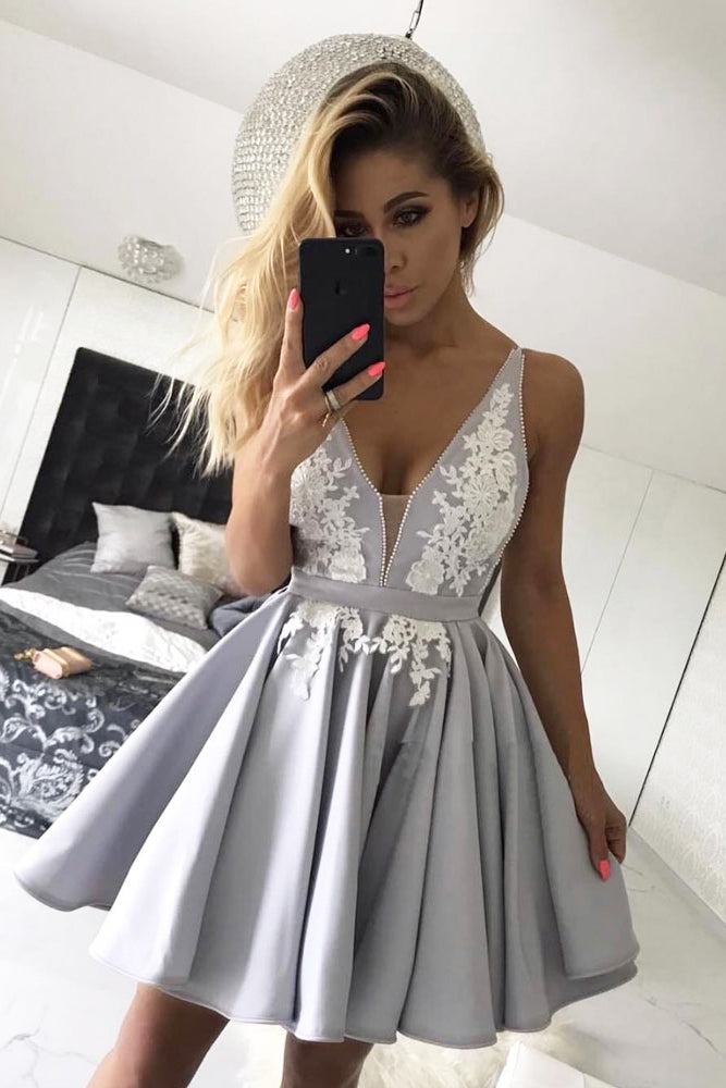 Appliques Deep V Neck Short Prom Dress,Sleeveless Pleats Cheap Homecoming Dress,N283