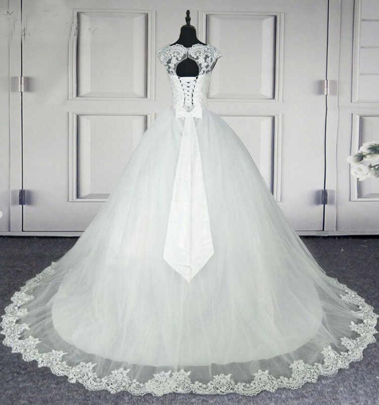 Ball Gown Long Wedding Dresses Gorgeous White Tulle Lace Wedding Gown N1568