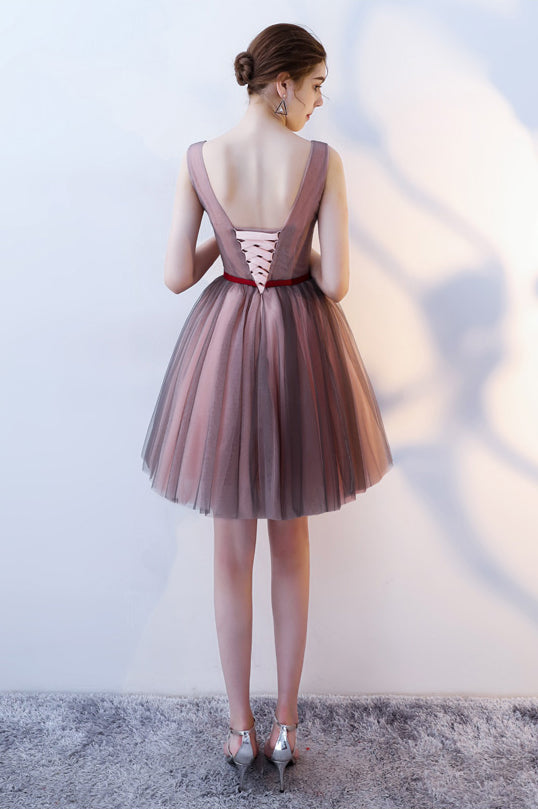 A Line V-Neck Sleeveless Tulle Short Homecoming Dresses